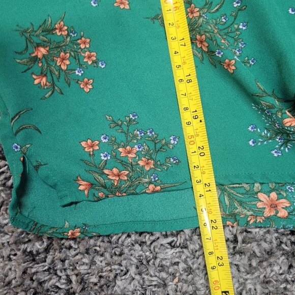 Sweet Rain Blouse Women' Floral SZ XL Tie Sleeves Knot Front Dressy Floral Cute! - Picture 8 of 9
